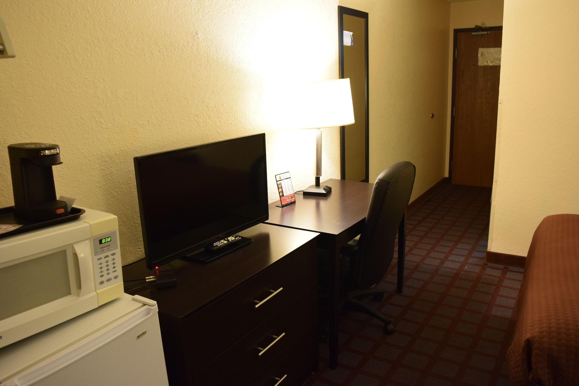 Super 8 By Wyndham Saginaw Motel Exterior foto